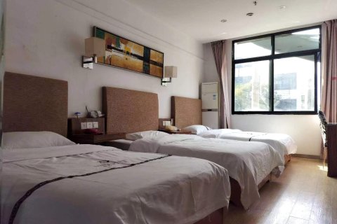 遂川七彩好景酒店