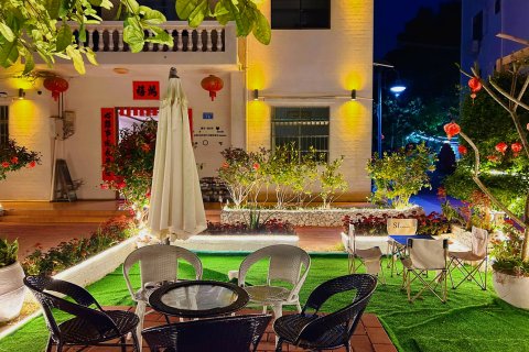 涠洲岛初梦海景民宿(五彩滩景区店)