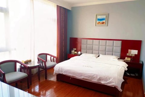 内乡盛世假日酒店