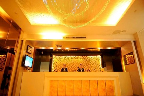 青岛站讯捷公寓