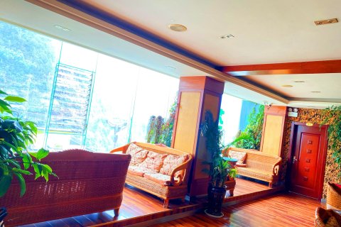 贡山东方商务酒店