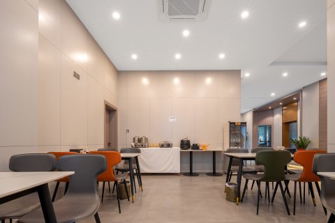 尊铂轻舍酒店(泉州晋江五店市机场店)