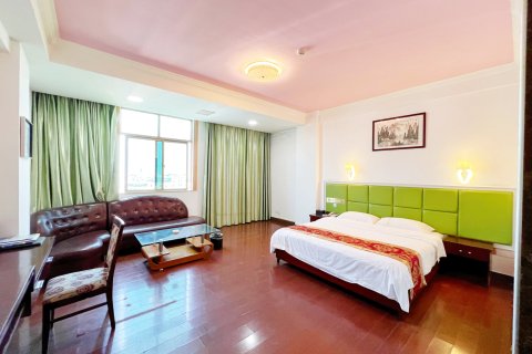 名豪度假宾馆(东方高铁站店)