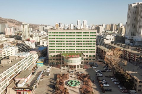 西宁大十字万信至格酒店