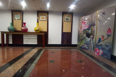 清远湖滨步步高酒店