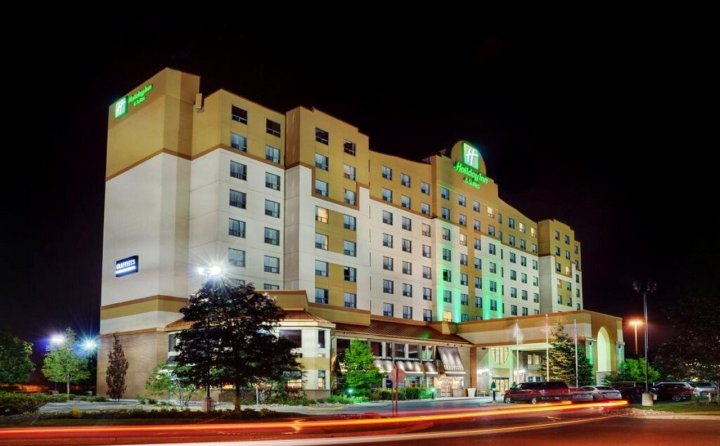 渥太华卡那塔假日套房酒店 - IHG 旗下酒店(Holiday Inn & Suites Ottawa Kanata, an IHG Hotel)