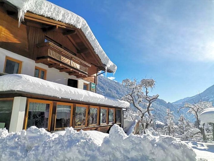 施泰纳宾馆(Landgasthof Steiner)