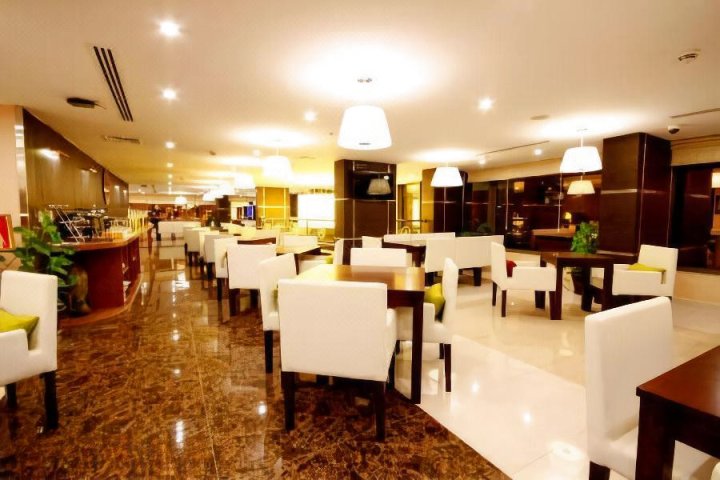 吉达阿尔沙巴酒店(Al Shahbaa Hotel Jeddah)