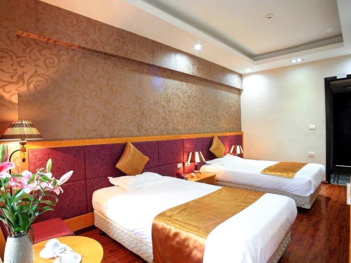 河内典范 - 迪恩吕克酒店(Hanoi Paragon - Dien Luc Hotel)