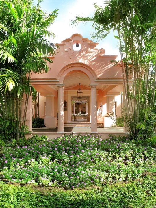 费尔蒙特皇家庭园酒店(Fairmont Royal Pavilion Barbados Resort)