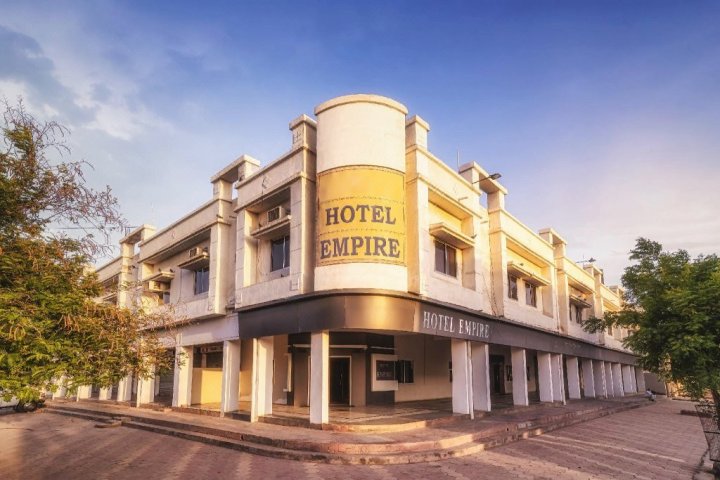 甘地达姆帝国酒店(Hotel Empire Gandhidham)