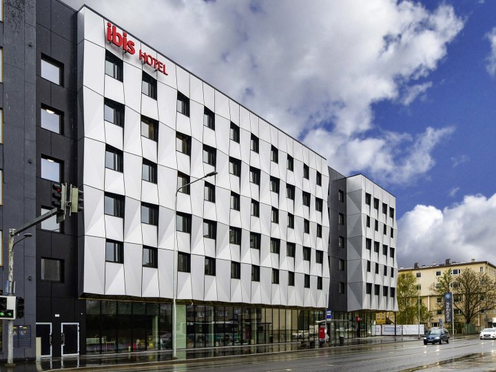 塔林中央宜必思酒店(Ibis Tallinn Center)