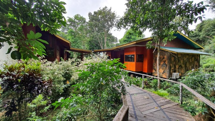 比利特探险小屋(Bilit Adventure Lodge)