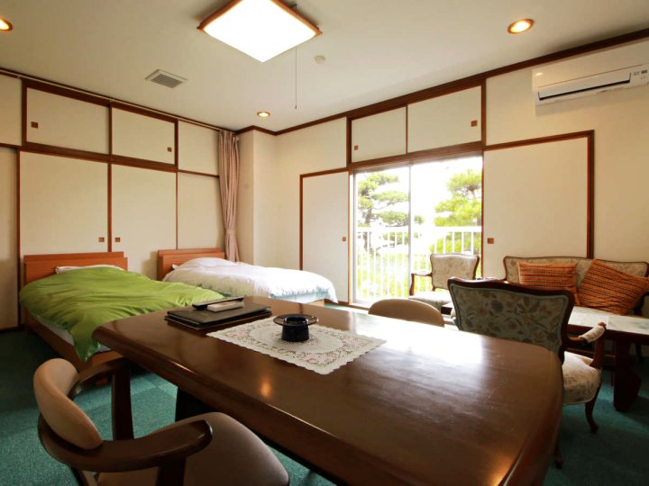 高砂温泉日式旅馆(Takasago Onsen)