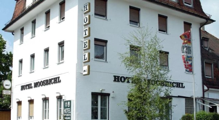 姆斯彼赫尔酒店(Hotel Moosbichl)
