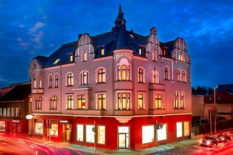 莱赫斯霍夫加尼酒店(Hotel Reichshof Garni)