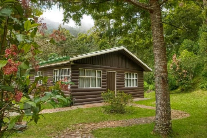 Cabinas El Quetzal