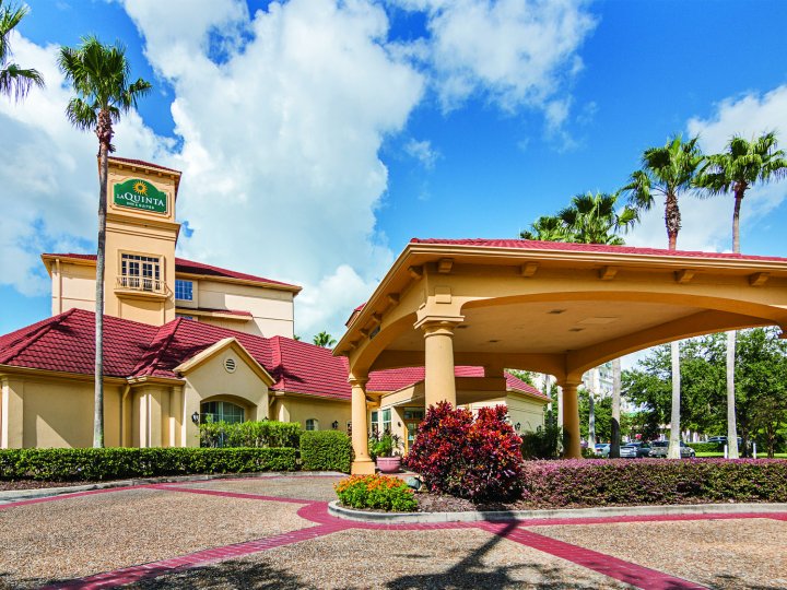 北奥兰多机场拉奎塔套房酒店(La Quinta by Wyndham Orlando Airport North)