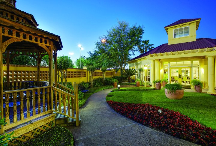 拉克昂塔休斯顿西部公园10酒店和套房(La Quinta by Wyndham Houston West Park 10)