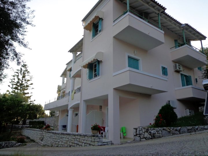 Villa Frangis Apartments