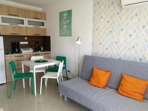 Lívia Wellness Apartman