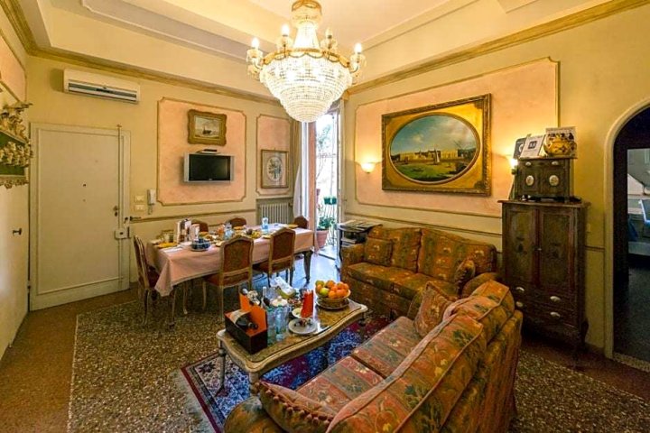 安蒂卡达兹格里奥迪沙姆酒店(Antica Residenza d'Azeglio Room&Breakfast di Charme)