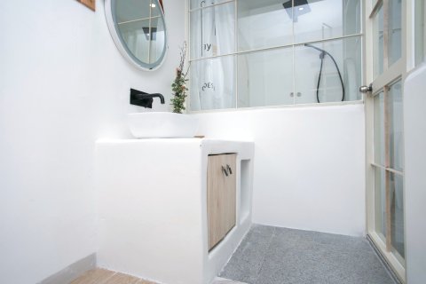 木筑泳池精选度假酒店(三亚湾凤凰国际机场店)