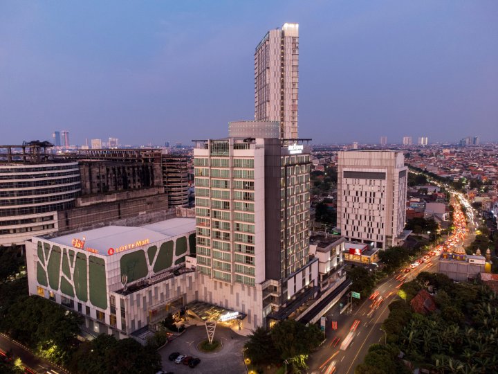 泗水中城区住宅马福尔市酒店(Midtown Residence Marvell City Surabaya)