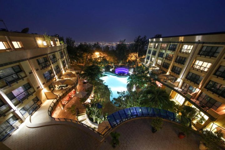 基加利塞雷纳酒店(Kigali Serena Hotel)