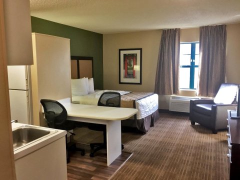 美国长住酒店 - 唐纳斯格罗夫(Extended Stay America Suites - Chicago - Downers Grove)