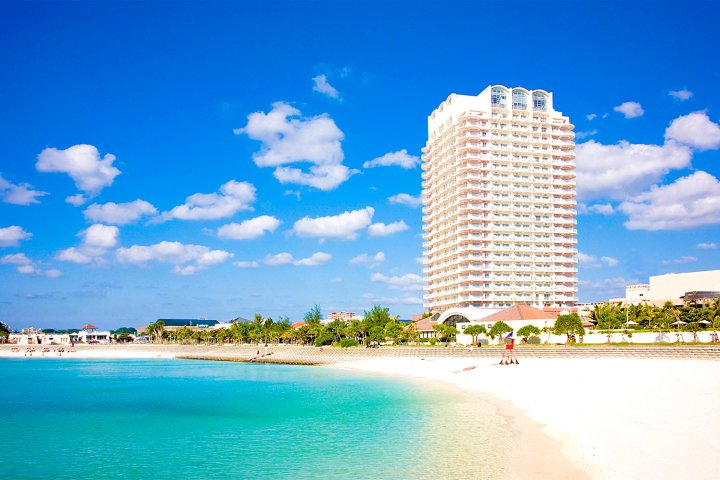 北谷冲绳海滩塔酒店(The Beach Tower Okinawa)