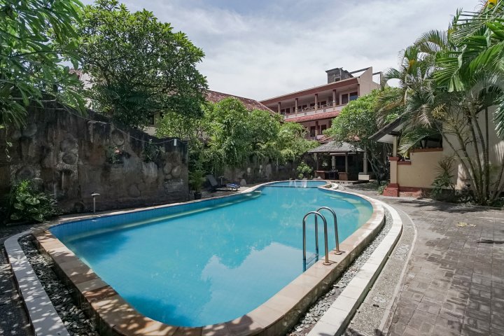巴厘迪瓦库塔酒店(Bali Diva Hotel Kuta)