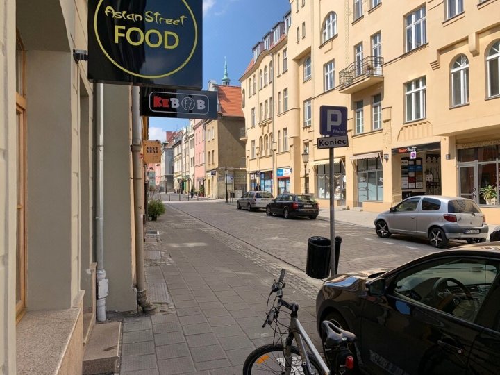 波兹南老屋公寓酒店(Old House Apartments Poznań)