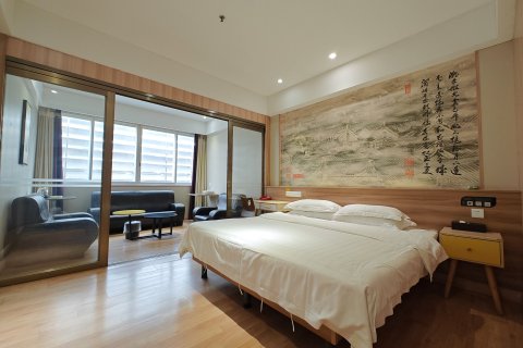 云和大酒店(潮州古城人民广场店)