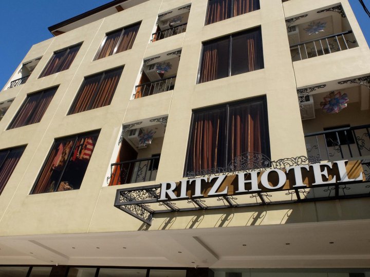 安吉利斯丽兹酒店(Ritz Hotel Angeles)