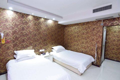 一家缘商务酒店(洛阳火车站店)