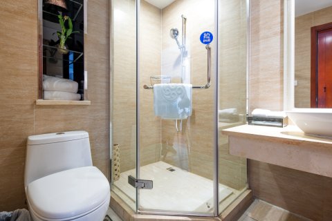 氿悦宾馆(宜兴龙背山森林公园店)