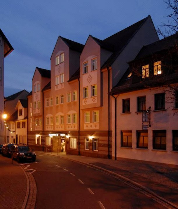 艾尔特穆泽酒店(Hotel-Gästehaus Alte Münze)