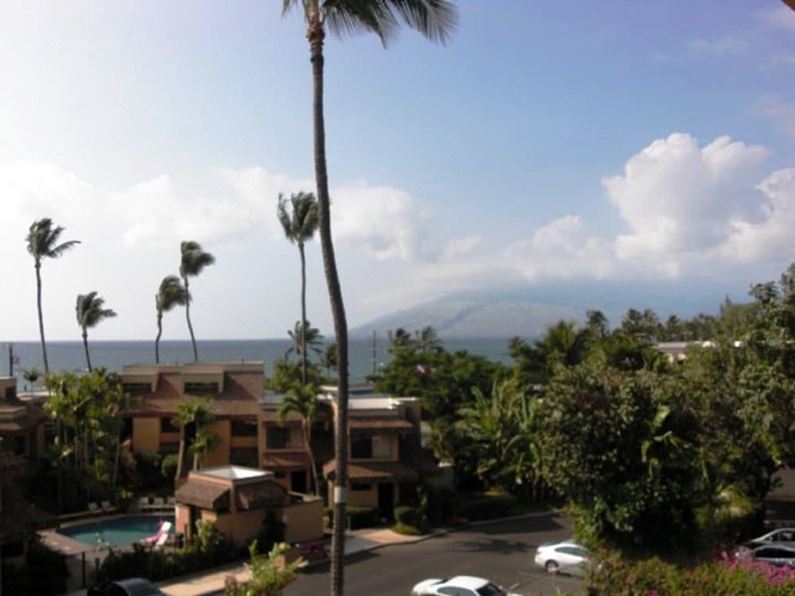 Kamaole Beach Royale Resort