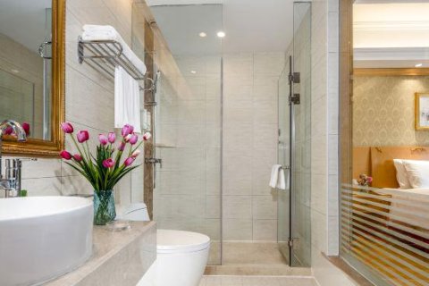 维也纳酒店(淄博易达广场红叶柿岩店)