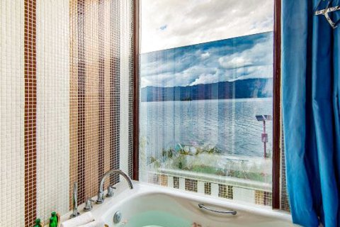 泸沽湖玛尼堆酒店