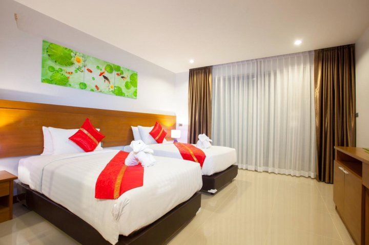普吉岛卡捷琳娜泳池别墅度假酒店(Katerina Pool Villa Resort Phuket)