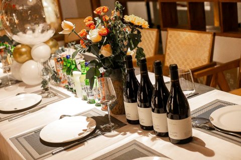 信阳華庭酒店(和美广场火车站店)