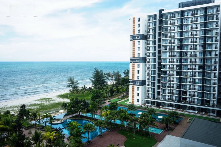 迪摩湾海滨酒店公寓(Timurbay Beachfront by Perfect Host)