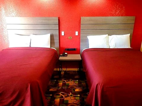 布达美式超值旅馆(Americas Best Value Inn Buda)