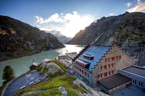 格里姆塞尔霍斯皮斯西斯托西赫斯阿尔卑酒店(Historisches Alpinhotel Grimsel Hospiz)