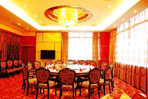 泸县茅山大酒店