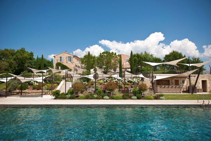 普罗旺斯科齐亚德度假村及水疗中心(Coquillade Provence)
