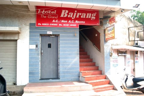 Hotel the Grand Bajrang