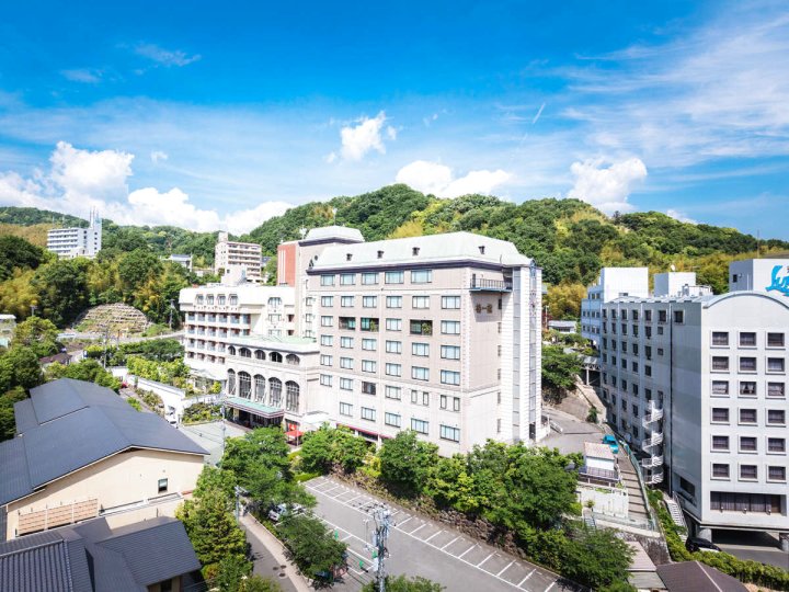 本馆椿酒店(Hotel Tsubakikan Honkan)